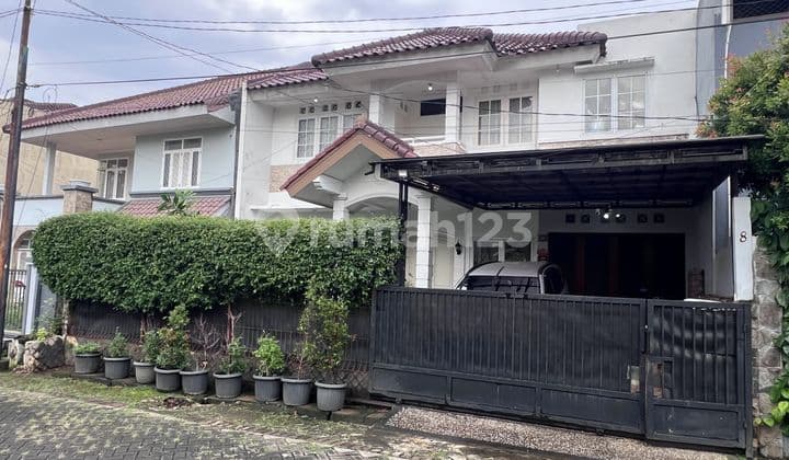 Dijual Rumah 2 Lantai Dalam Komplek di Cirendeu@ Rapi Siap Huni