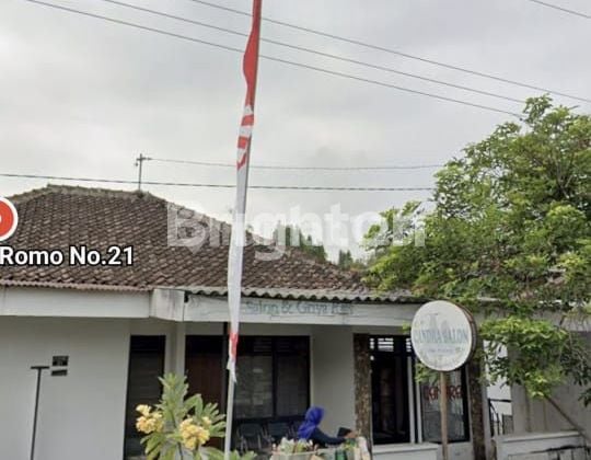 Tanah Luas Bonus Bangunan Area Komplek Pemda Lokasi Dekat Pasar Kota Gede Yogya