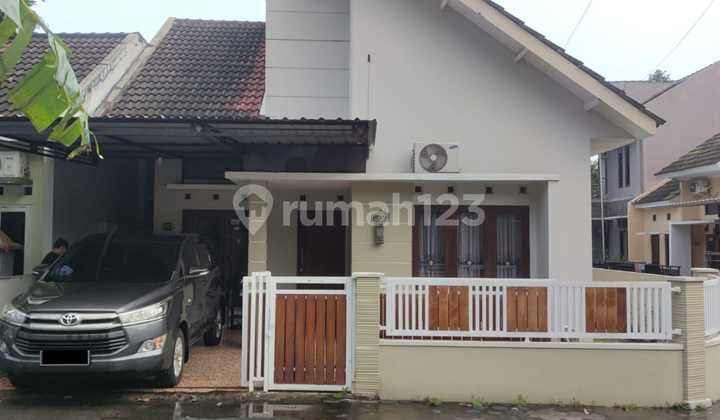 Dijual Rumah Modern Semi Furnished Hook/2 Muka Di Lingkungan Nasionalis Dekat Kuliner Restoran Taman Pringsewu