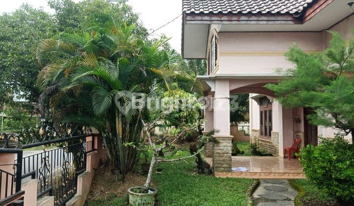 RUMAH MEWAH 2LT LOKASI STRATEGIS PINGGIR JALAN ASPAL SEI BAHOROK MEDAN BARU