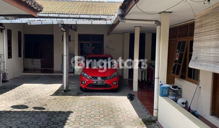 RUMAH INDUK DAN KOST2AN AKTIF DLM RING ROAD DEKAT GEDUNG JEC