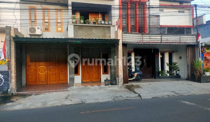 For Sale 2-Story House, Strategic Location Beside Monjali Road Ngaglik, Requires Minimal Renovation