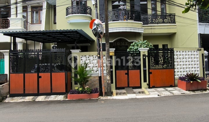 Dijual Cepat Rumah Siap Huni di Duren Sawit Jakarta Timur