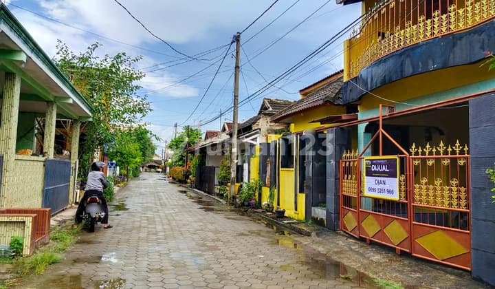 Hunian Bagus 2 Lantai Bumi Krakatau Permai