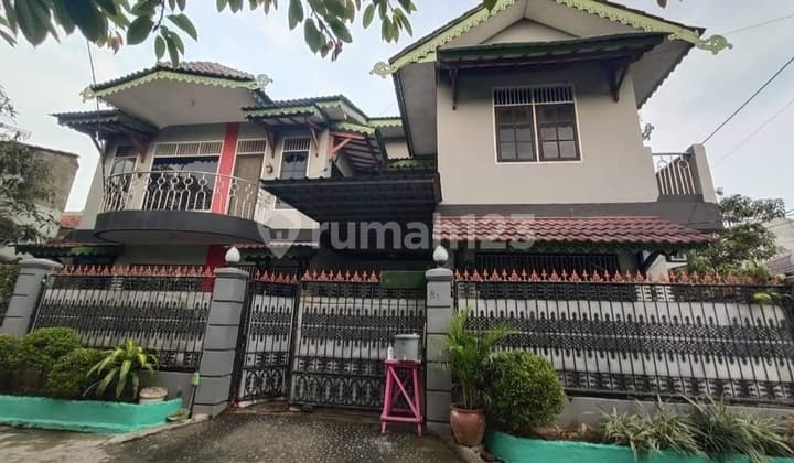 Hunian 2 Lantai Jalan Utama Perumahan Bumi Panggungrawi Indah
