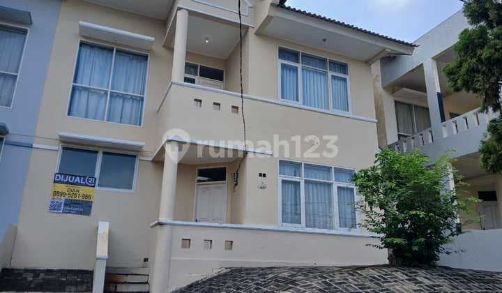 Hunian Semi Furnished Siap Huni Palm Hills Estate