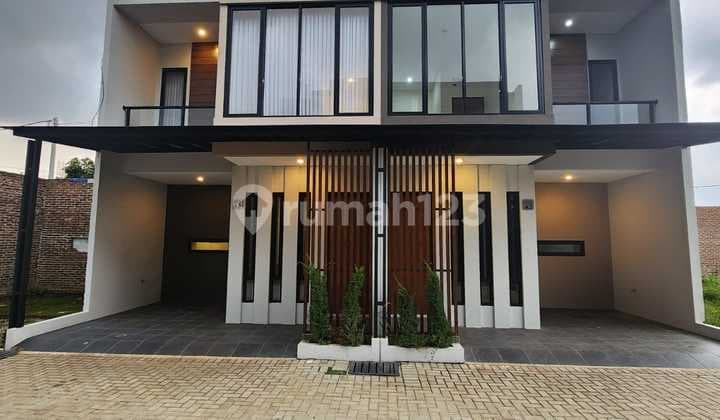Rumah 2 Lantai Graha Raya Bintaro
