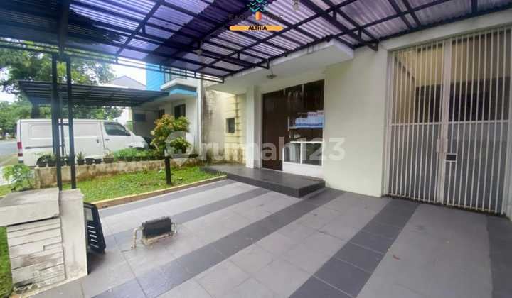Rumah Bagus 3 Lantai Hook Siap Huni Dan Nyaman Shm Di Bsd Shm