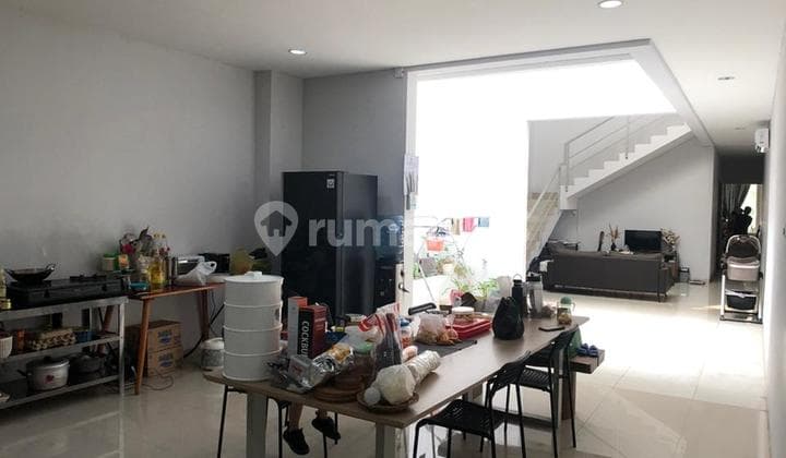 Rumah 2 Lantai Bagus Unfurnished SHM di Kopo Mas , Bandung