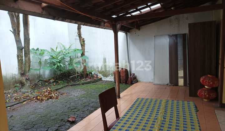 Nice Furnished 2-Storey House with SHM in Wangsakerta Kbp, Bandung