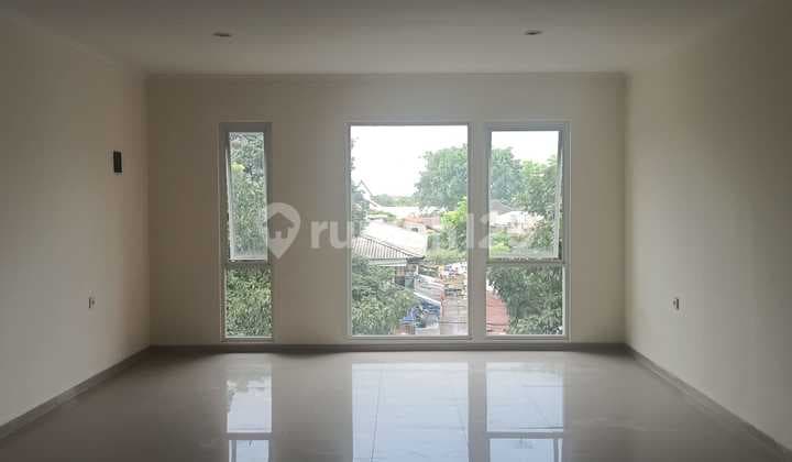 Sewa 2 Unit Ruko Leuwipanjang