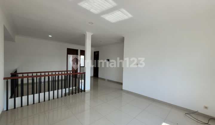 Jual Rumah Setraduta