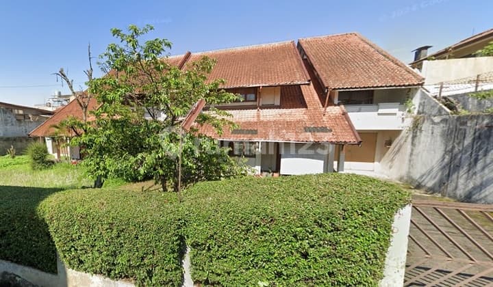 Rumah Cipaku Hitung Tanah Bangunan Lama