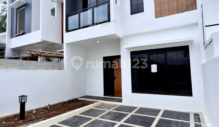Rumah Baru Mainroad Strategis Cilengkrang Ujung Berung Bandung