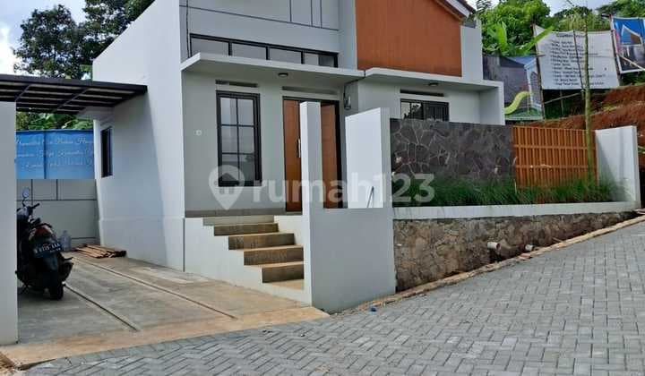 Rumah Baru Cluster Mainroad Jatihandap Cicaheum Bandung Kpr DP 0