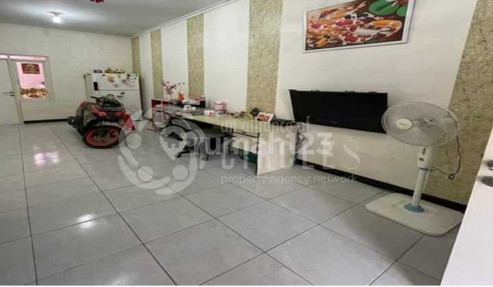 For Sale Good Location House, in Tki 3 Block E.