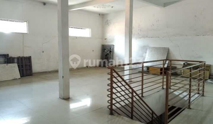 For Sale House Location Bandung City, House And Land Wide.