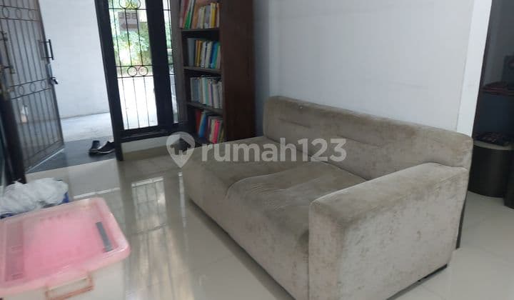 For Sale Spacious House, Quiet Area, Green and Homey, High Wattage Electricity, Suitable for Garment Business or SMEs