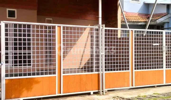 Rumah Siap Huni, Strategis, Cocok untuk Kantor, Yutuber, Lôntem, Online Shop Rumah Bagus di BSD