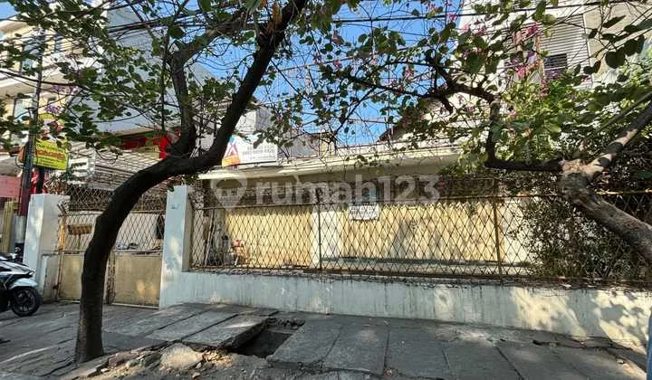 Bangunan Usaha di Kusuma Bangsa Strategis Tengah Kota Surabaya Bangunan Usaha di Kusuma Bangsa Strategis Tengah Kota Surabaya