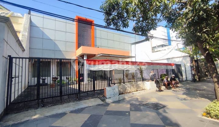 Commercial Building for Rent 0 Raya Kertajaya 1.5 Floors Large Parking Area