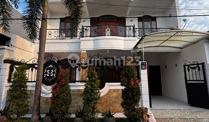 Jual Rumah Second Sutorejo Timur 2 Lantai Full Renovasi Apik