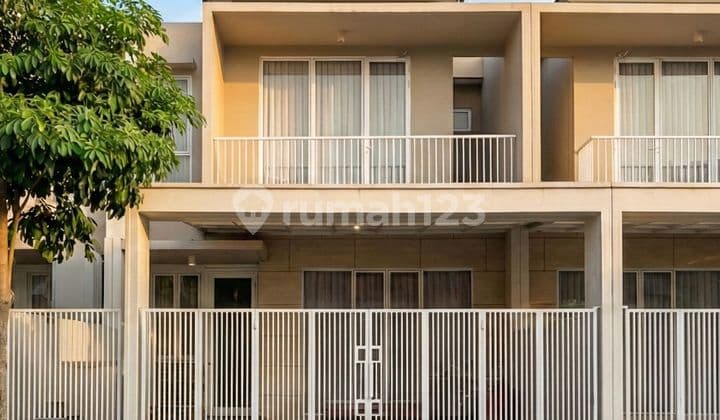 Jual Rumah Mewah Puri Galaxy Jasmine Courts 2 Lt Fully Furnished
