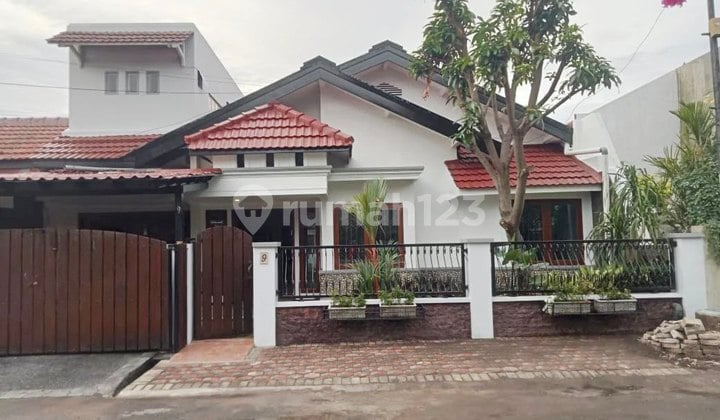 Jual Rumah Pondok Nirwana Merr 1,5 Lt Lingkungan Bersih & Tenang