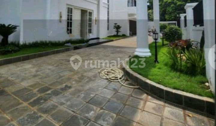 The Luxury Home At Menteng