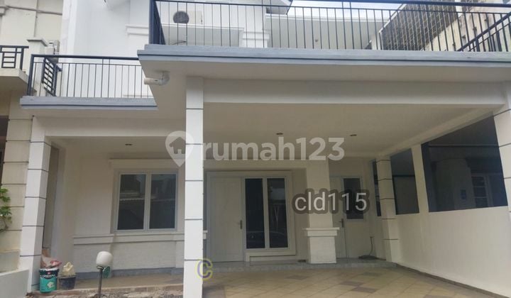 Rumah Modern Baru Di Renovasi Kota Wisata
