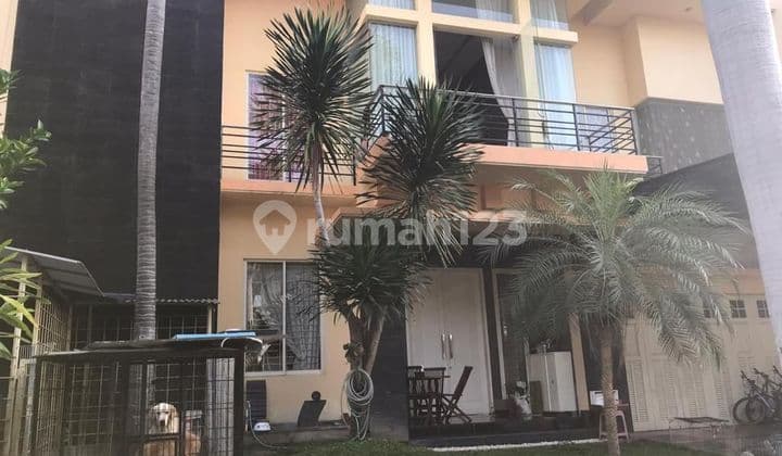 Dijual rumah vila bukit regency 3