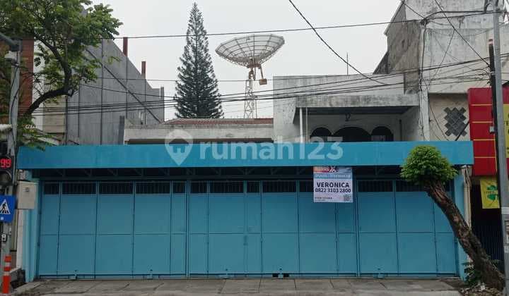 Disewakan rumah terawat di baratajaya
