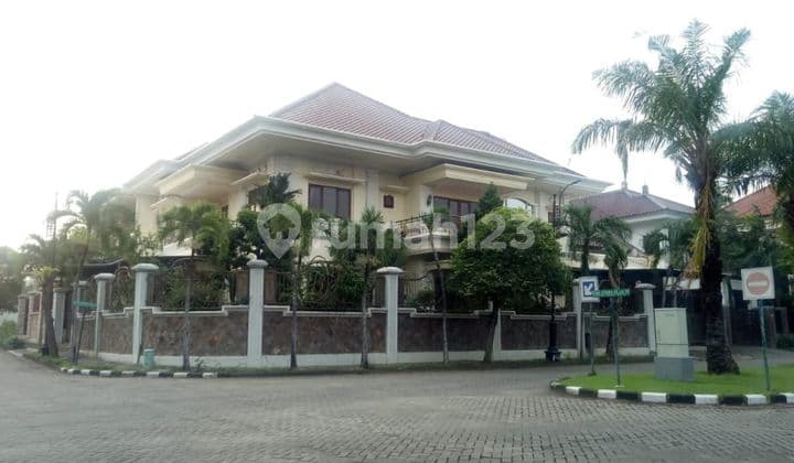 Dijual rumah dian istana