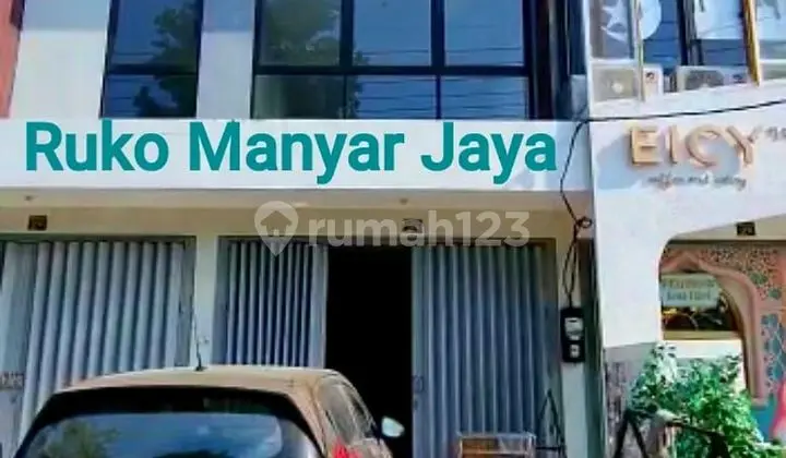 Dijual ruko raya manyar jaya