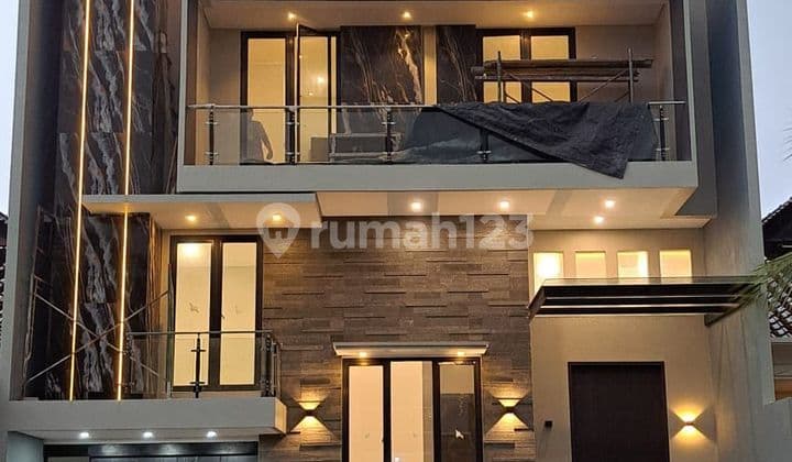 Dijual Rumah Fullerton Citraland