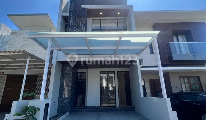 Dijual Rumah Dian Istana