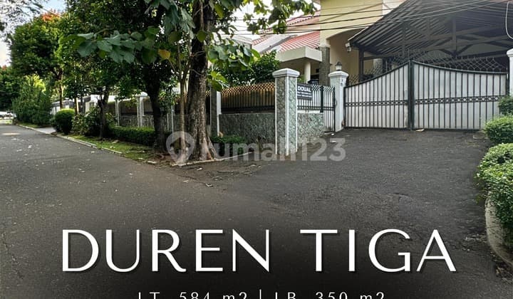 For Sale House Inside Complex, Wide Street & Quiet Location