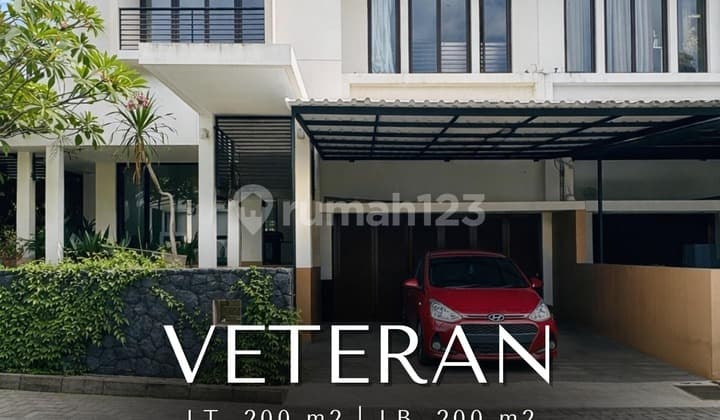 For Sale Rumah Dalam Townhouse Siap Huni, Hadap Utara - Veteran