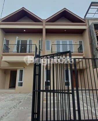 For Sale Rumah Baru 2 Lantai di Meruya Lokasi Strategis Siap Huni