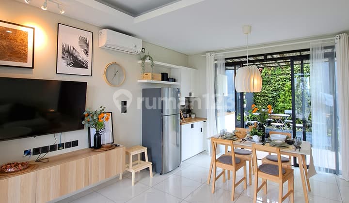 Rumah Baru Modern Tropis Tatar Punawangi Kota Baru Parahyangan