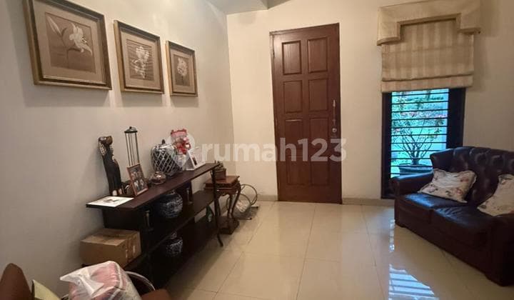 Jual Cepat! Rumah View Danau di Kota Baru Parahyangan