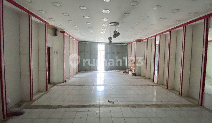 Disewakan Ruang Usaha 3 Lantai Cocok Untuk Usaha Kantor tempat Tinggal Lokasi di Mainroad Padalarang Bandung