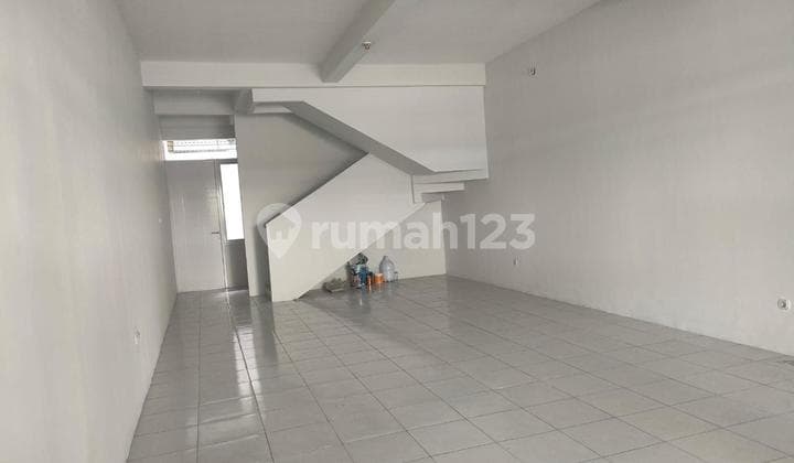 Disewakan Ruko Siap Pakai Thi Taman Holis Indah 2