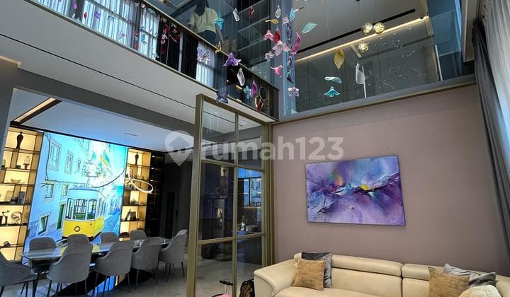 Rumah Mewah Navapark Ada Private Swimming Pool, Interior Cakep