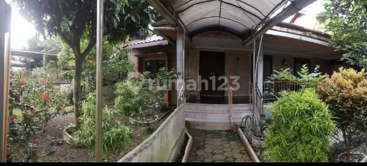Dijual Rumah + Paviliun Luas di Gg. Adil Setu Tangsel (Li)