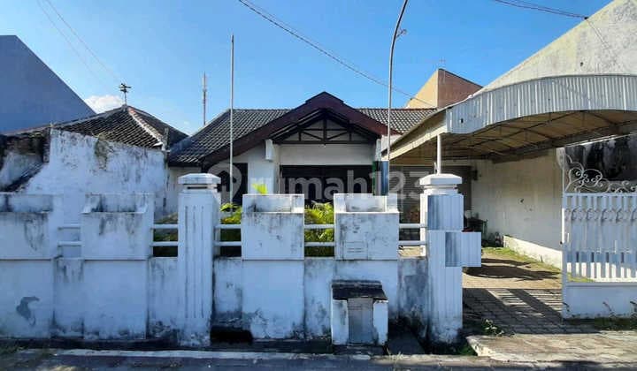 For Sale North Semolowaru House, Sukolilo, Surabaya, Ron.a1632