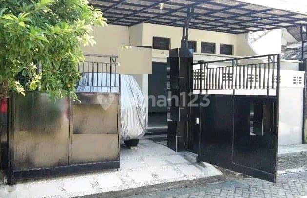 For Sale: Gunung Anyar Emas House, Gunung Anyar, Surabaya. Ron.a927