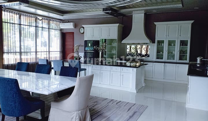 CIPAKU RUMAH VILLA DIJUAL