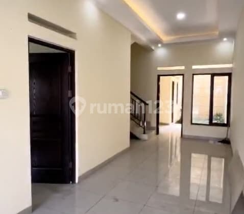 Kembar Rumah Siap Huni Luas Dkt Mesjid Akses 2 Mbl