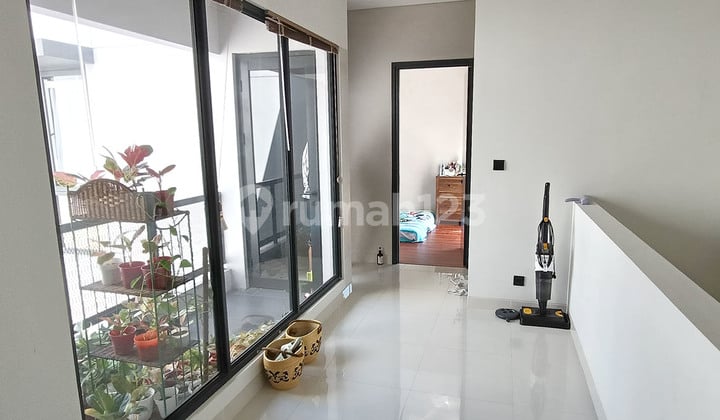 Summarecon Genova Premium Bagus Siap Huni Murah